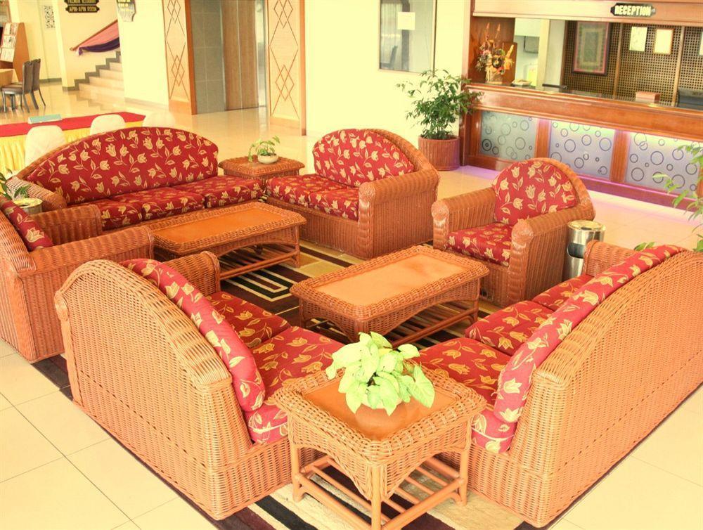 Oyo 89693 Perkasa Hotel Keningau Near Hospital Keningau Esterno foto