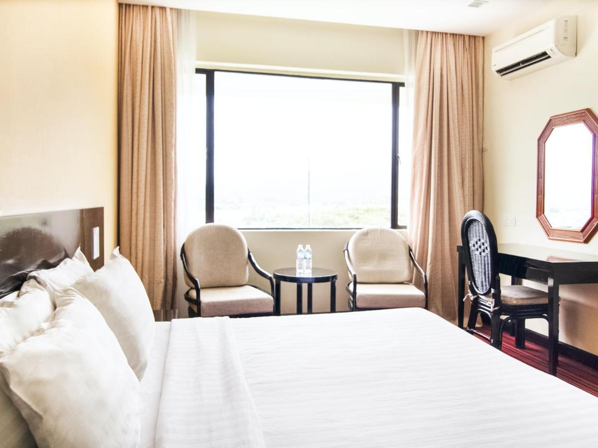 Oyo 89693 Perkasa Hotel Keningau Near Hospital Keningau Esterno foto