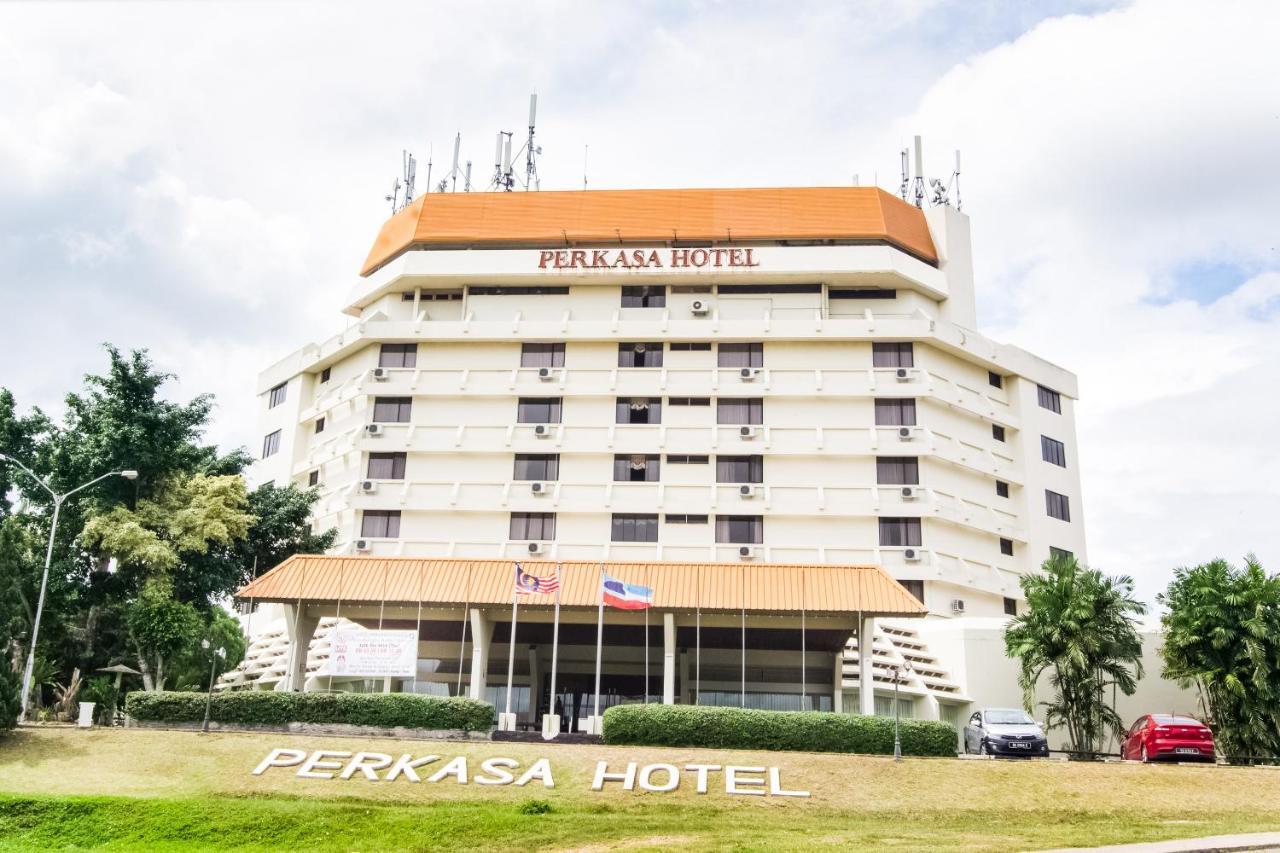 Oyo 89693 Perkasa Hotel Keningau Near Hospital Keningau Esterno foto