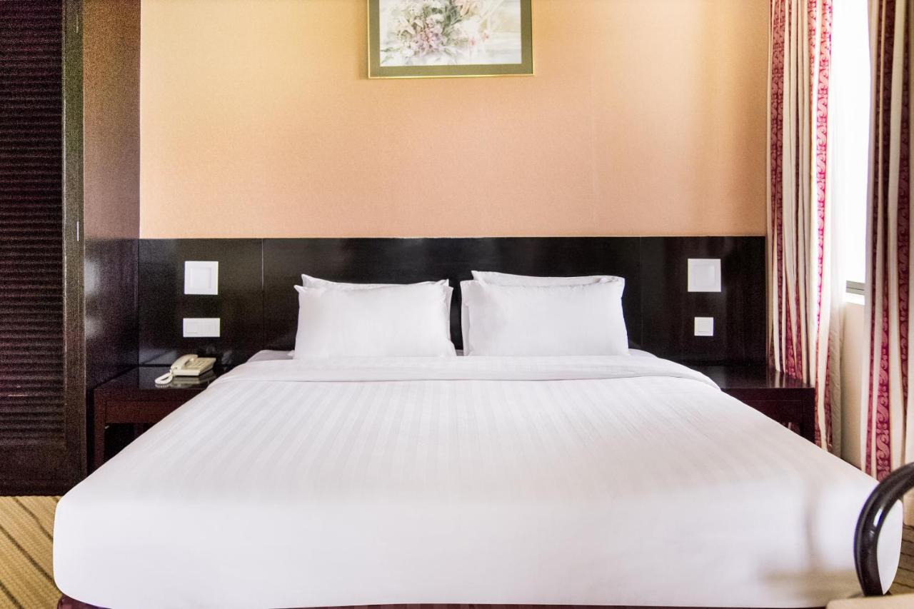 Oyo 89693 Perkasa Hotel Keningau Near Hospital Keningau Esterno foto