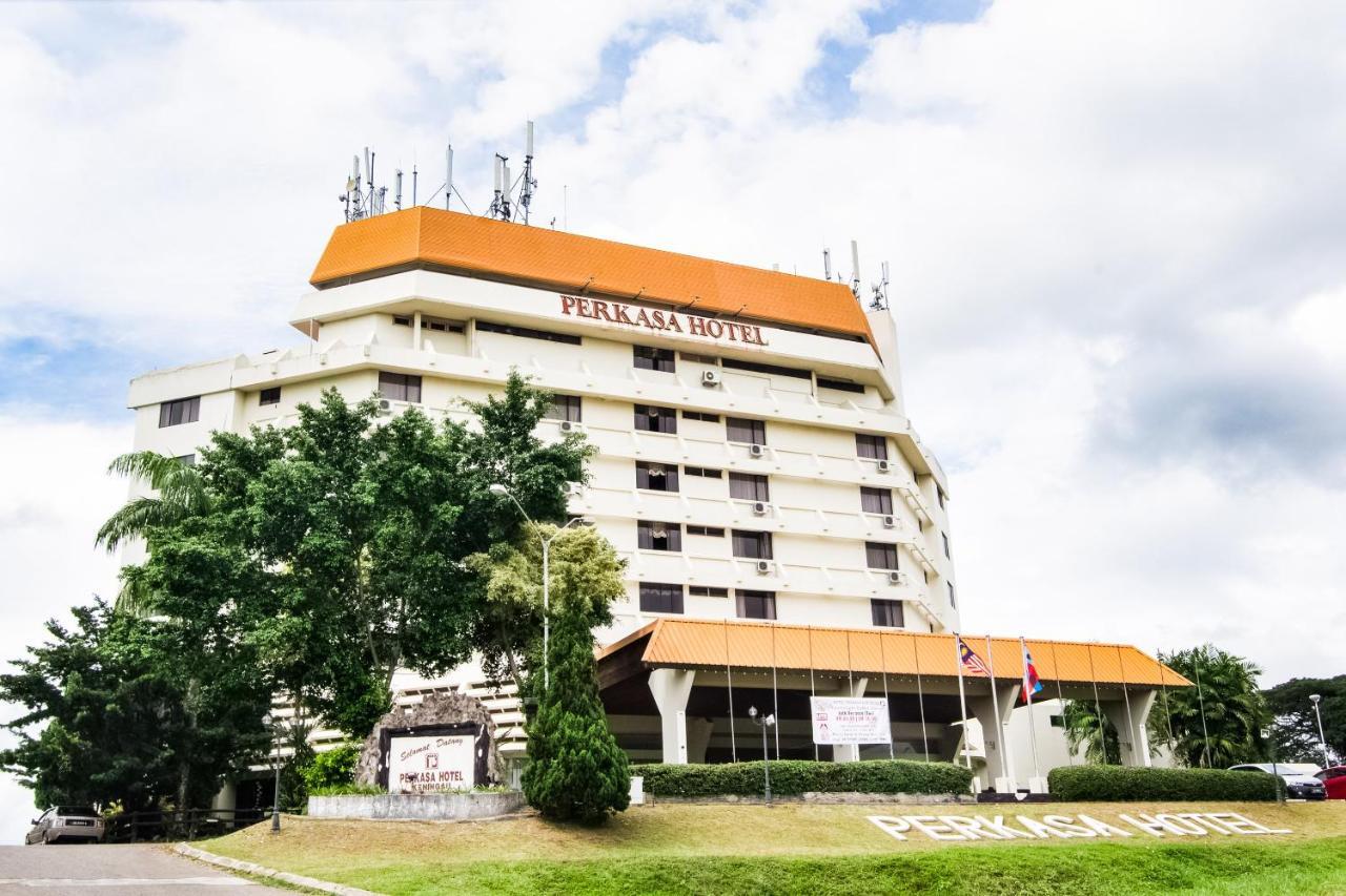 Oyo 89693 Perkasa Hotel Keningau Near Hospital Keningau Esterno foto