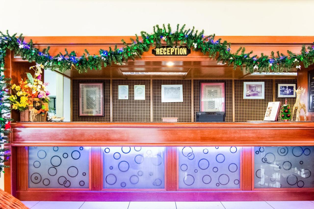 Oyo 89693 Perkasa Hotel Keningau Near Hospital Keningau Esterno foto